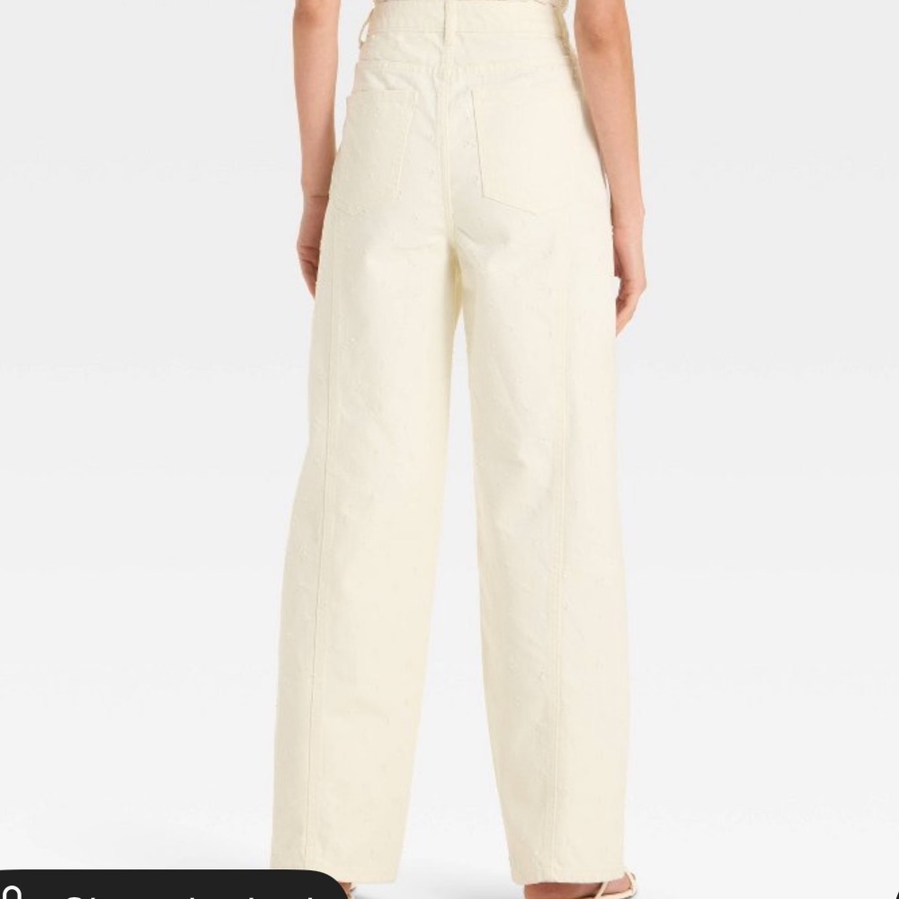 High Rise Straight Cream Frayed hem Jeans - Picture 2 of 11